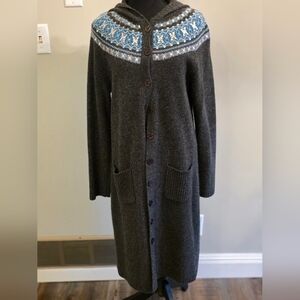 Alexandra Barlett Gray Wool Knit Long Cardigan with Blue Pattern